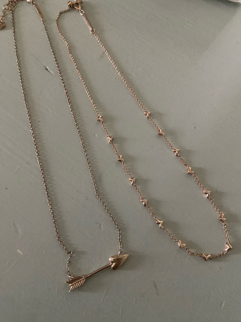 Kendra Scott Rose Gold Arrow & Little Heart Layered Necklace Set